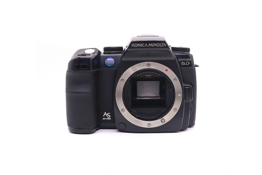 Konica Minolta Dynax 5D body (Japan)
