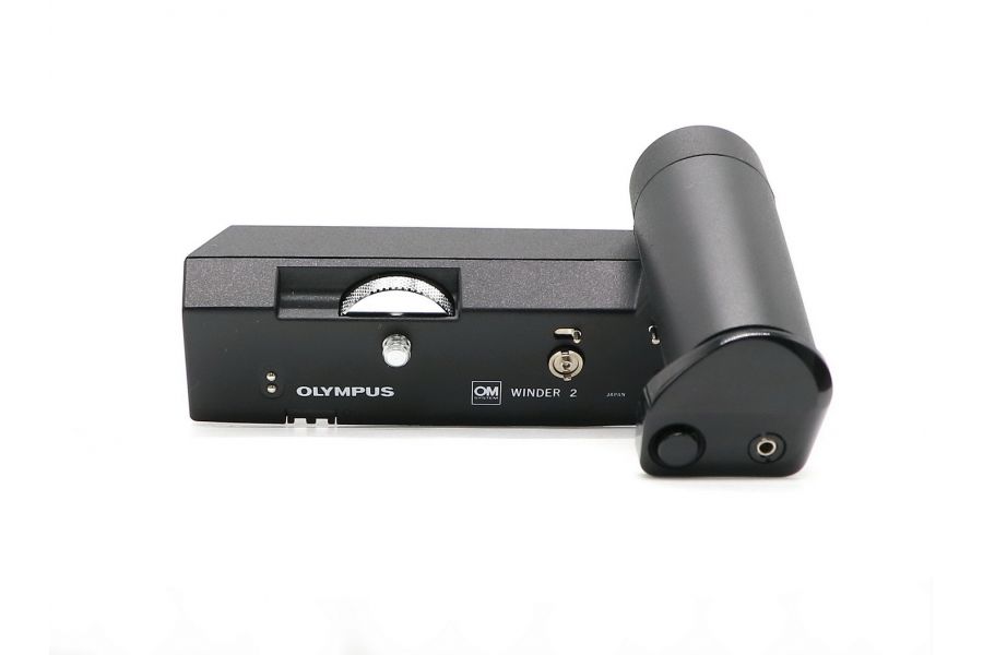 Батарейная ручка Olympus OM System Winder 2 в упаковке