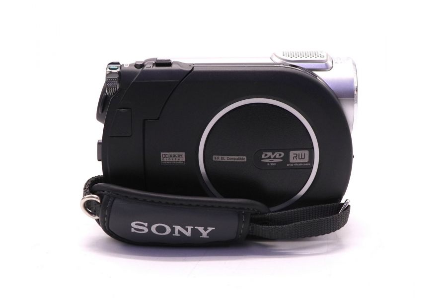 Видеокамера Sony DCR-DVD108E в упаковке