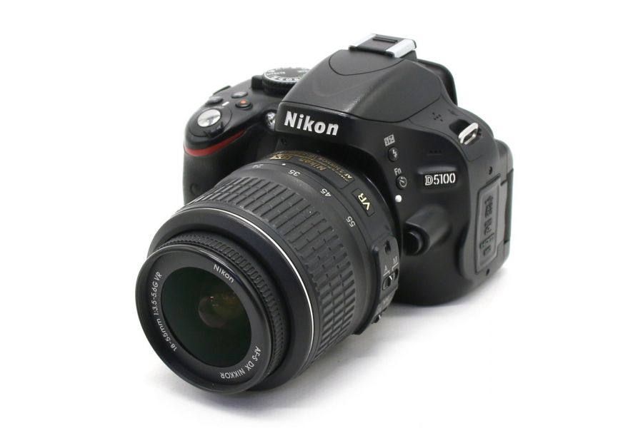 Nikon D5100 kit (пробег 13000 кадров)