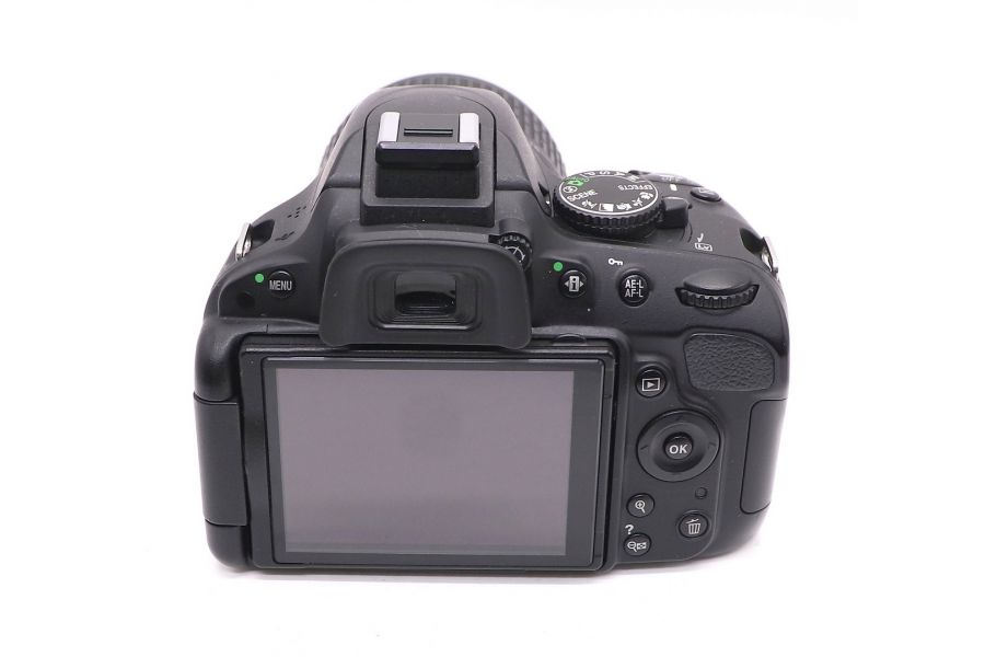 Nikon D5100 kit (пробег 12080 кадров)