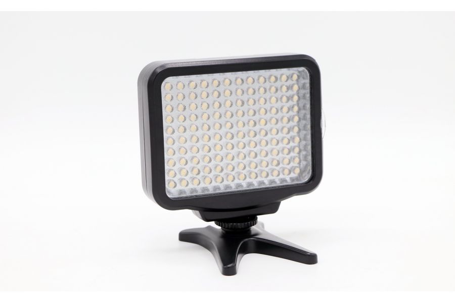 Накамерный свет LED-5009