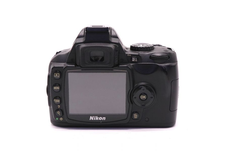 Nikon D40 kit (пробег 3710 кадров)