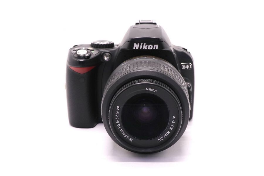 Nikon D40 kit (пробег 3710 кадров)