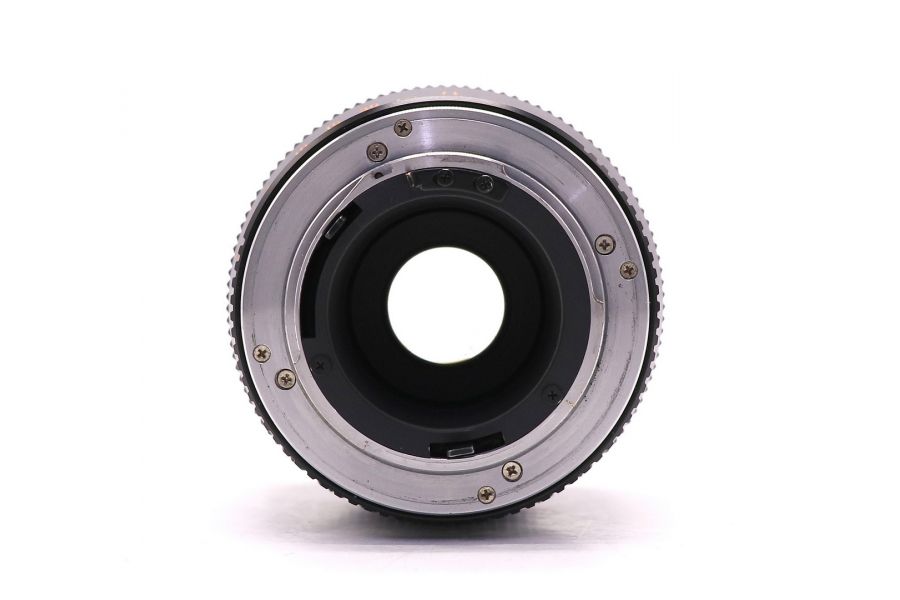 Yashica ML Zoom 35-70mm f/3.5