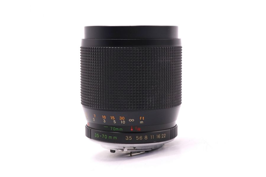 Yashica ML Zoom 35-70mm f/3.5