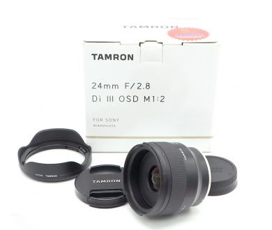 Tamron 24mm f/2.8 Di III OSD в упаковке