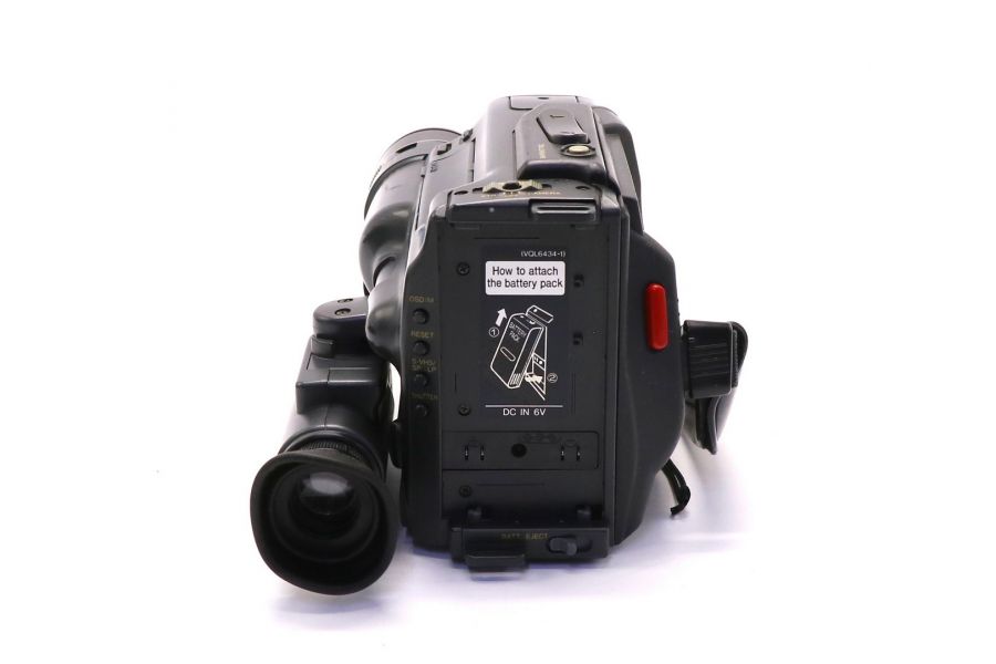 Видеокамера Panasonic NV-S700EN