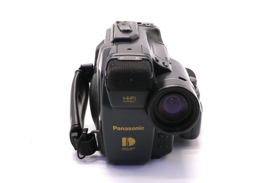 Видеокамера Panasonic NV-S700EN