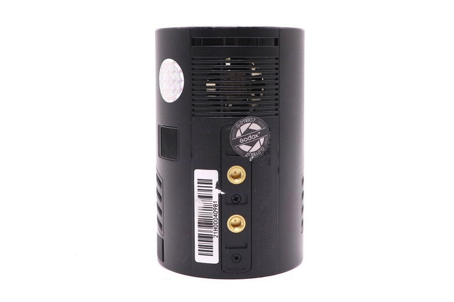 Вспышка аккумуляторная Godox Witstro AD100Pro в упаковке