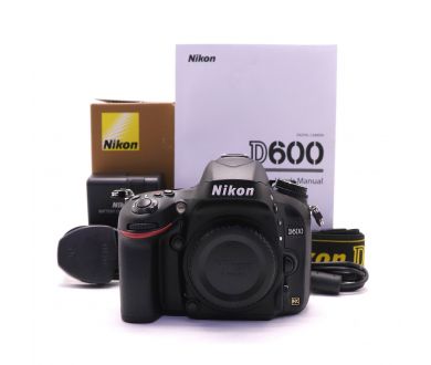 Nikon D600 body  в упаковке (пробег 5 кадров) (2014)