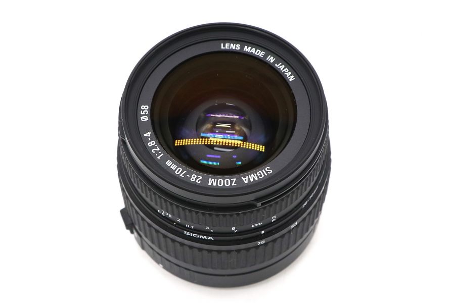 Sigma AF Zoom 28-70mm f/3.5-4 для Canon EF