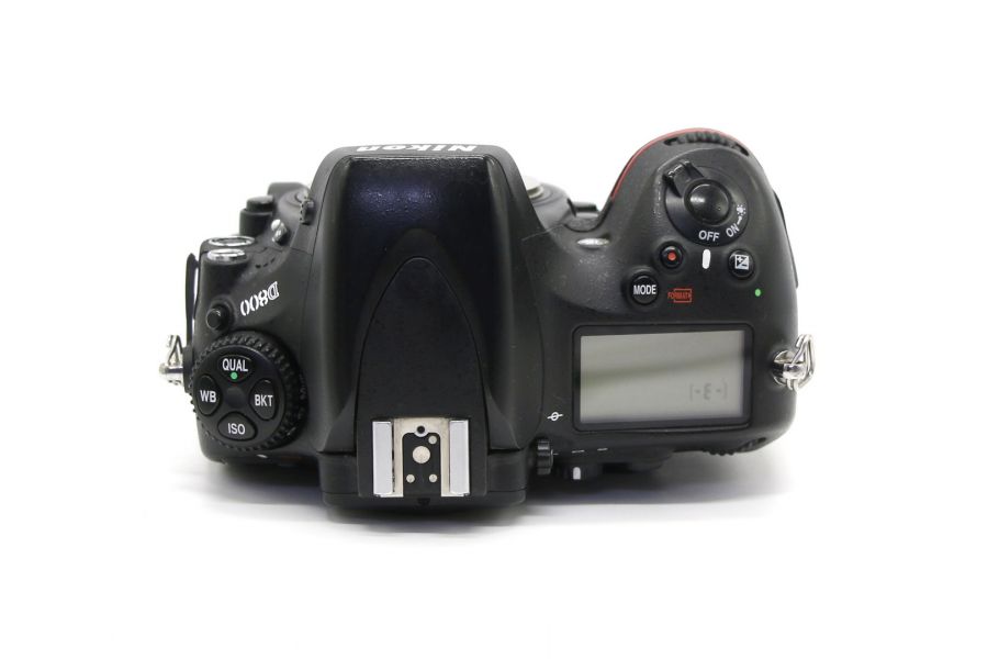 Nikon D800 body (пробег 105820 кадров)