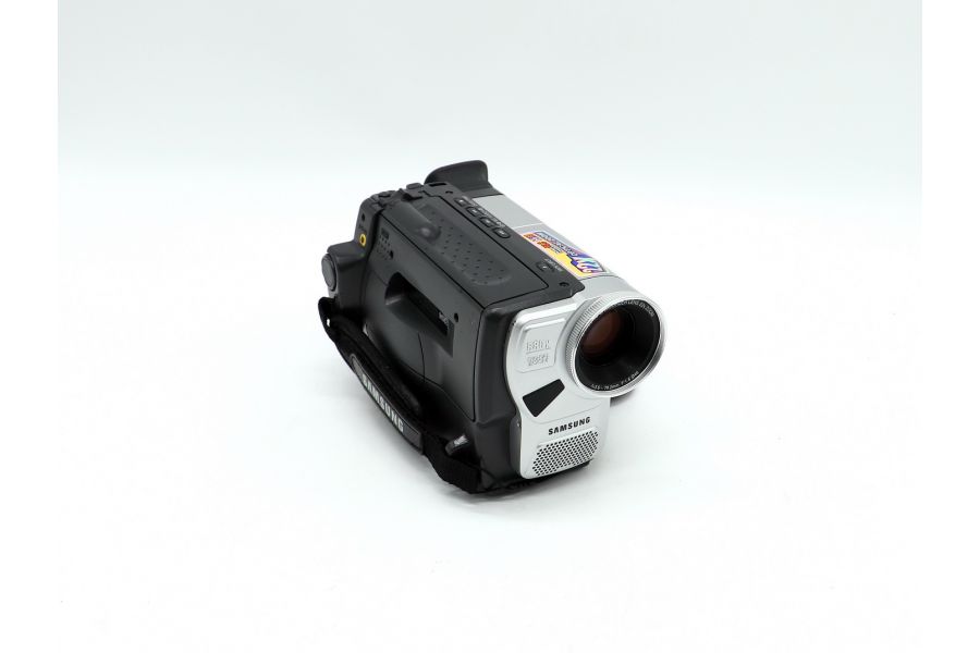 Видеокамера Samsung VP-W90