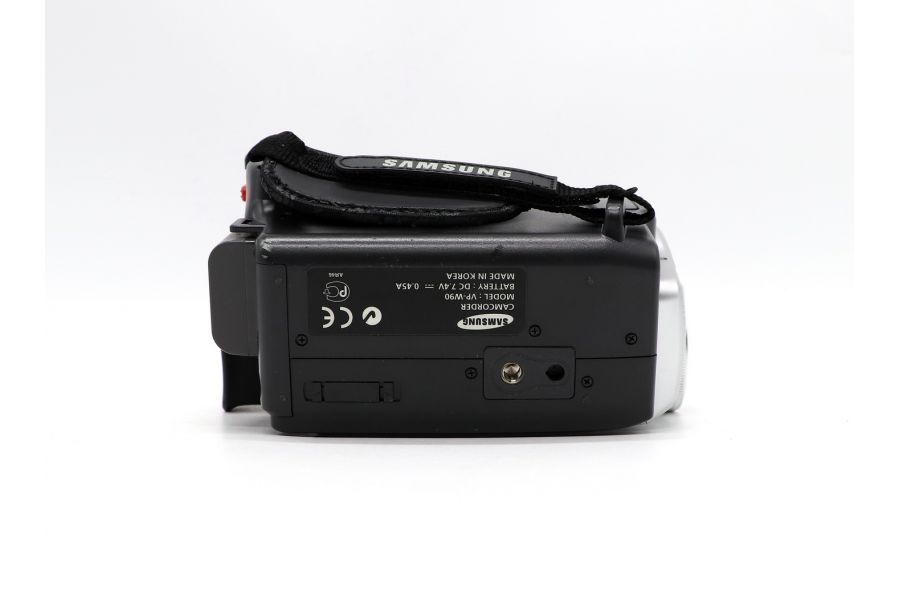 Видеокамера Samsung VP-W90