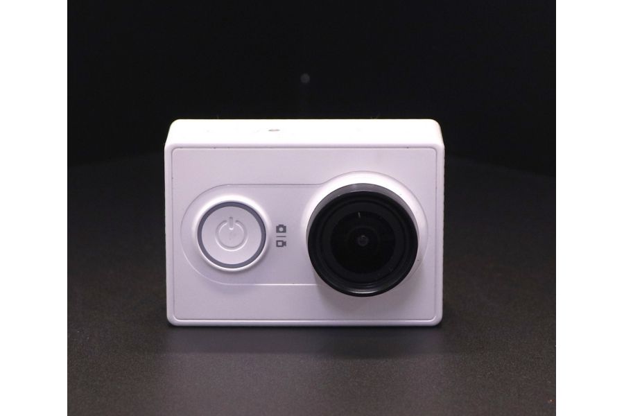 Экшен-камера Xiaomi Yi Action Camera Basic Edition