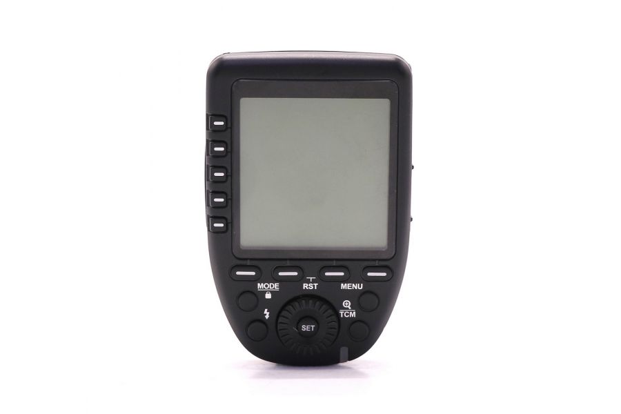 Радиосинхронизатор Godox Xpro-O в упаковке