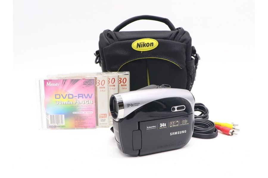 Видеокамера Samsung VP-DX100i