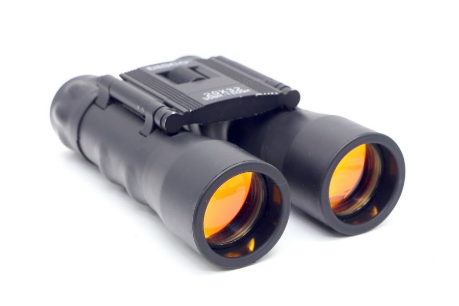 Бинокль Tasco 20x32mm