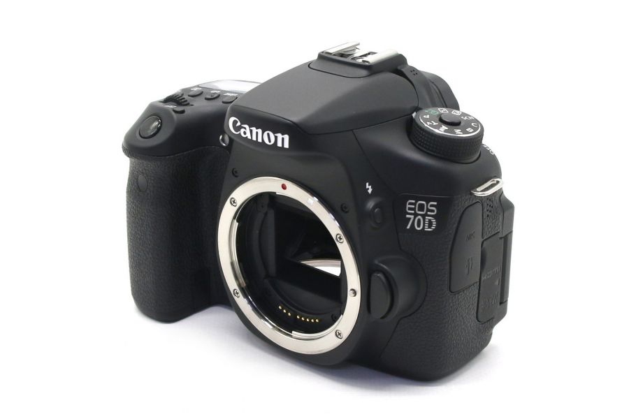 Canon EOS 70D body (пробег 2100 кадров)