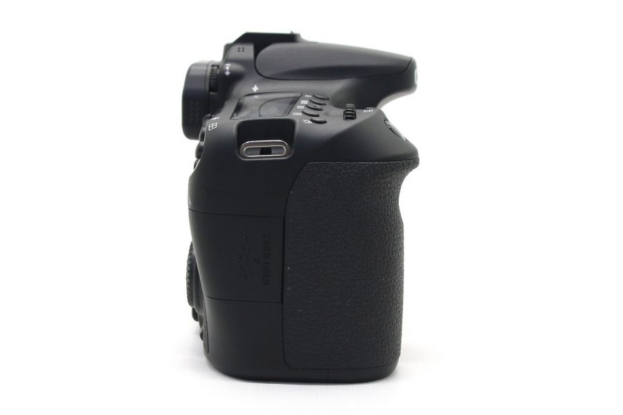 Canon EOS 70D body (пробег 2100 кадров)