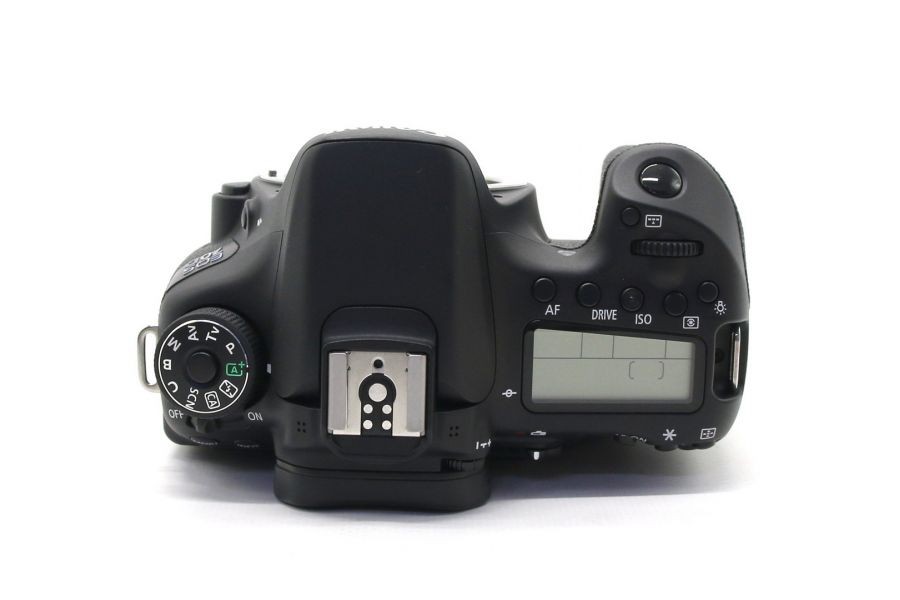 Canon EOS 70D body (пробег 2100 кадров)