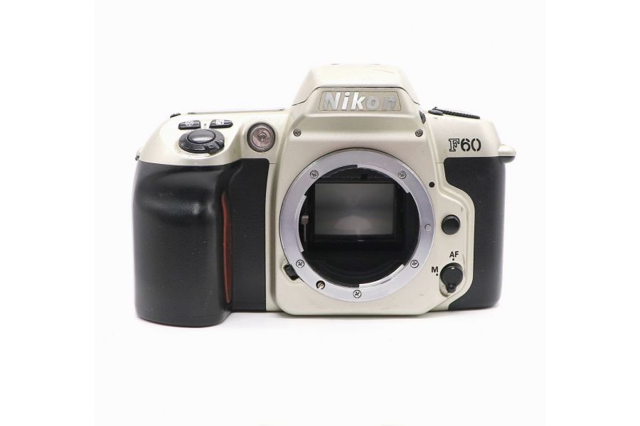Nikon F60 Quartz Date body (Japan)