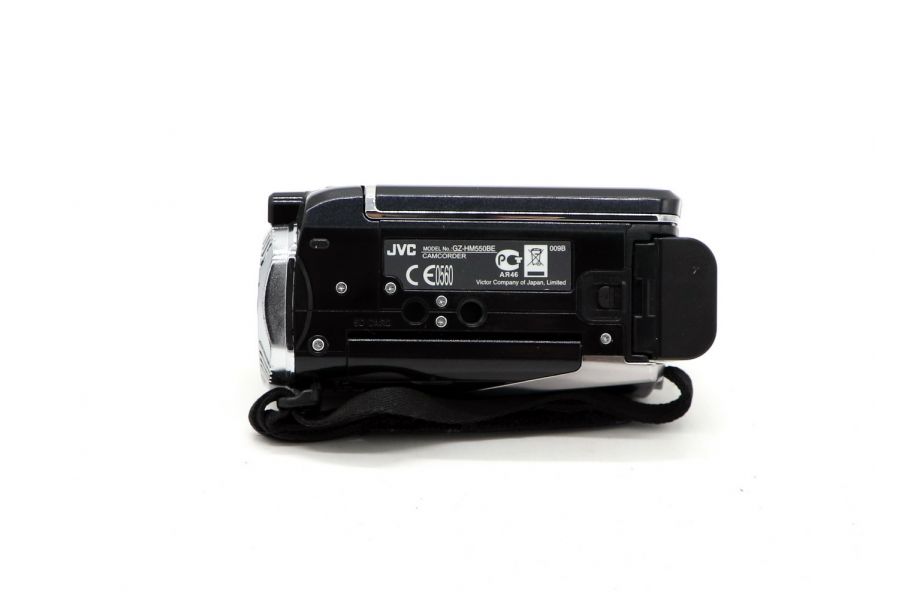 Видеокамера JVC Everio GZ-HM550