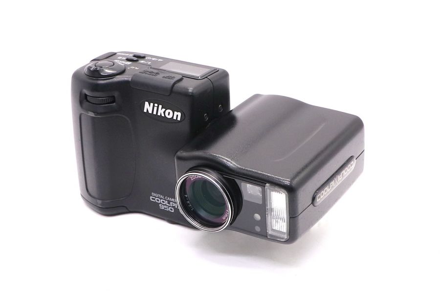 Nikon Coolpix 950
