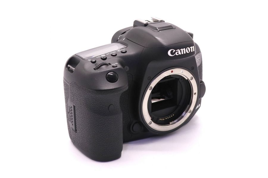Canon EOS 7D Mark II body (пробег 68700 кадров)