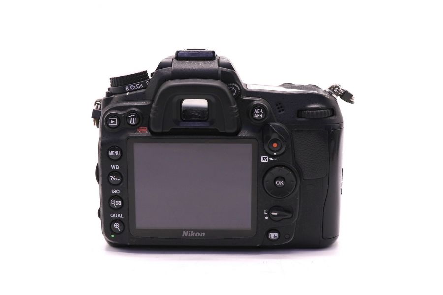 Nikon D7000 body (пробег 67000 кадров)