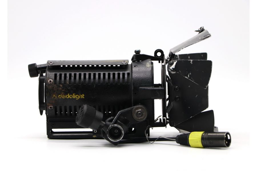 Осветитель Dedolight DLH3