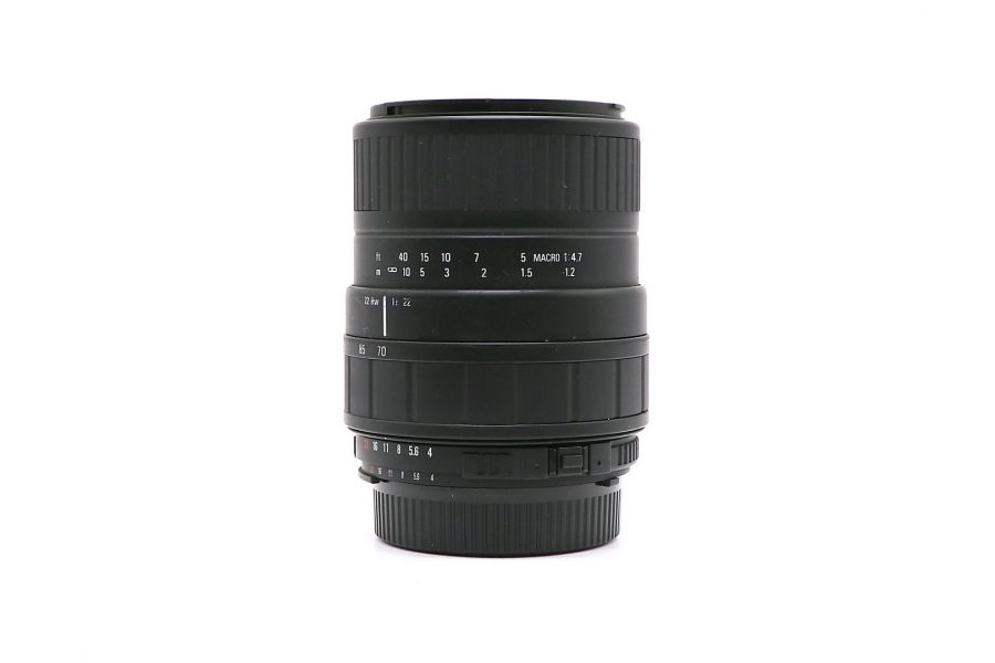 Sigma 70-210mm f/4-5.6 UC-II Nikon