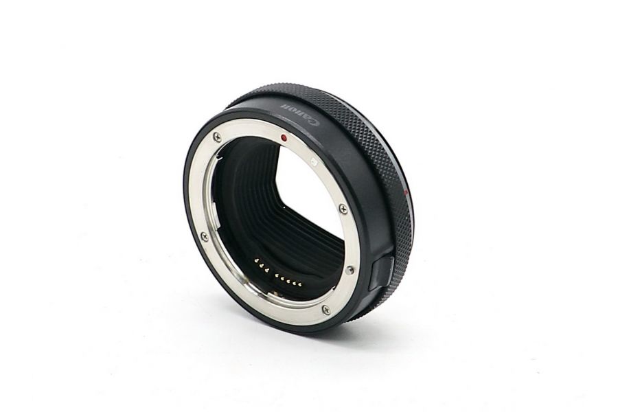 Canon Control Ring Mount Adapter EF-EOS R в упаковке