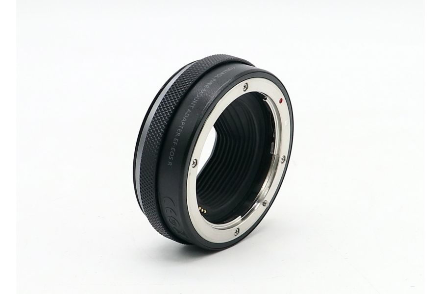 Canon Control Ring Mount Adapter EF-EOS R в упаковке