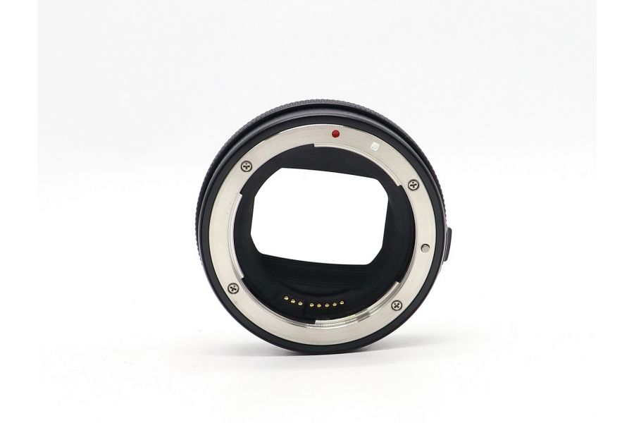 Canon Control Ring Mount Adapter EF-EOS R в упаковке