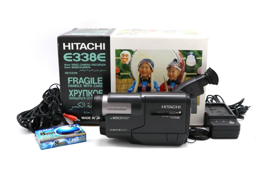 Видеокамера Hitachi VM-E338E (Japan, 1997)