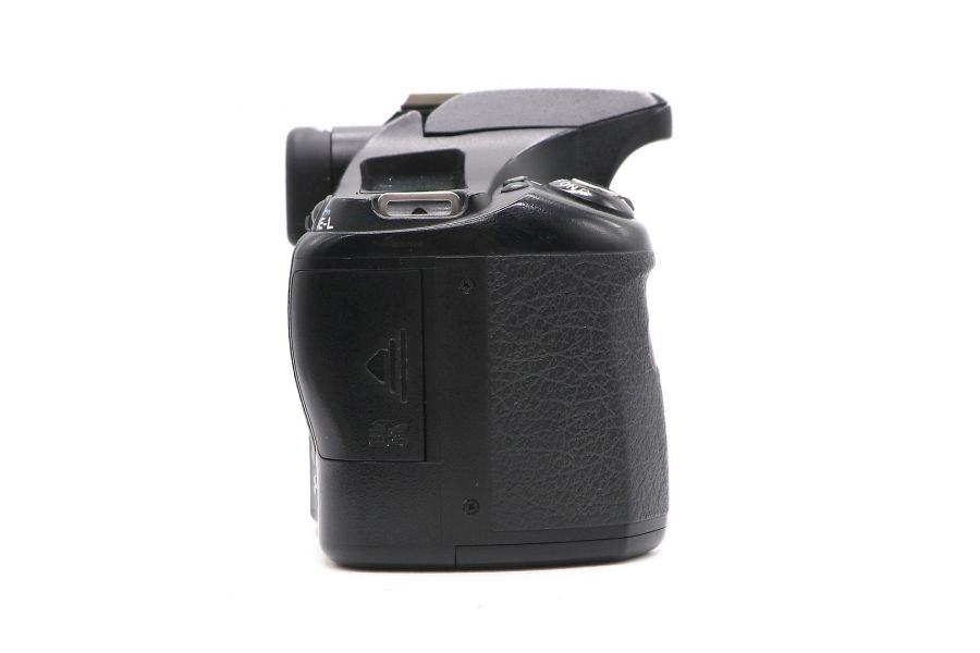 Pentax K200D body (пробег 66740 кадров)