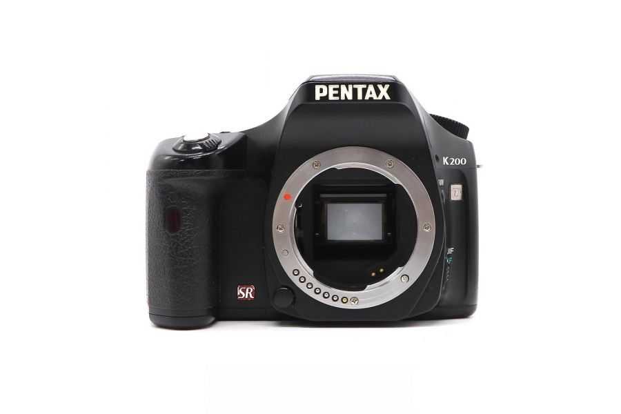 Pentax K200D body (пробег 66740 кадров)