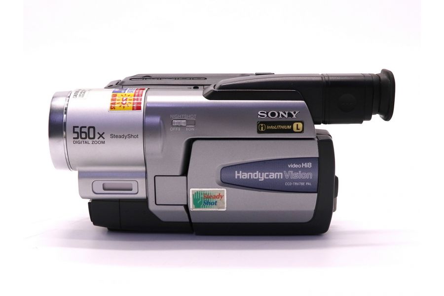 Видеокамера Sony CCD-TRV78E