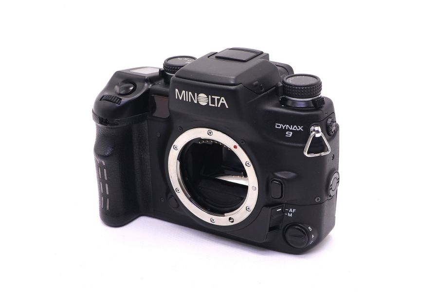 Minolta Dynax 9 body в упаковке 