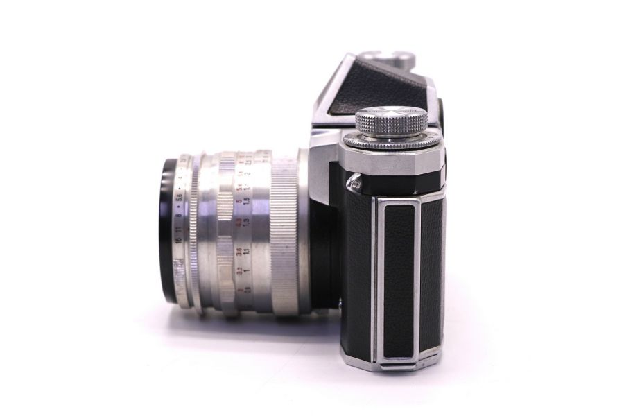 Praktina FX + Biotar 2/58 (Germany, 1955)