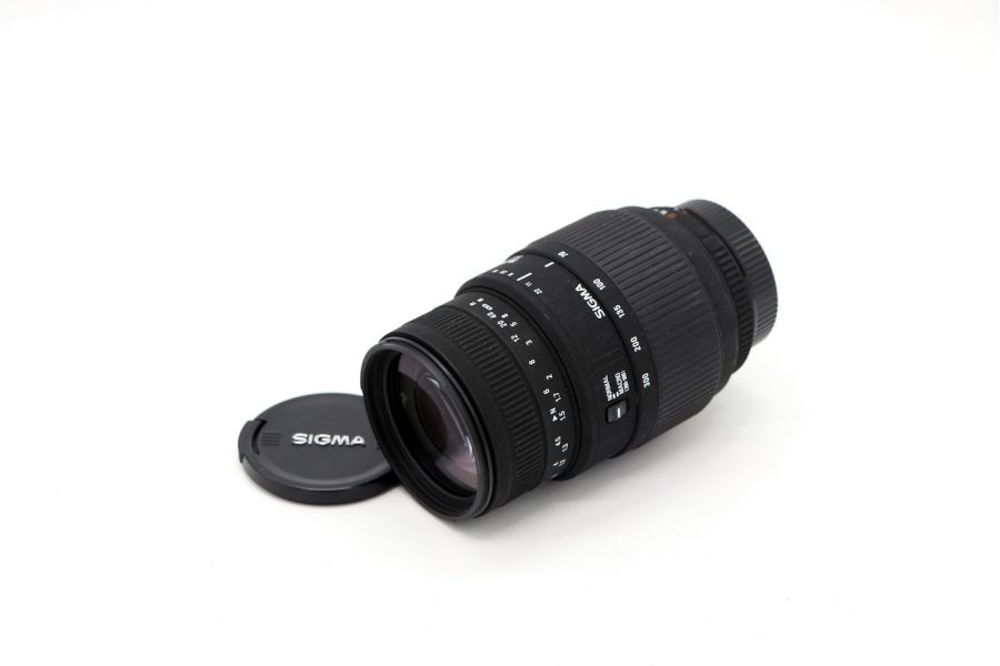 Sigma AF 70-300mm f/4-5.6D DG Macro for Nikon