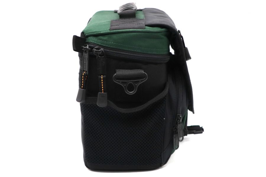 Сумка LowePro Nova 2 AW