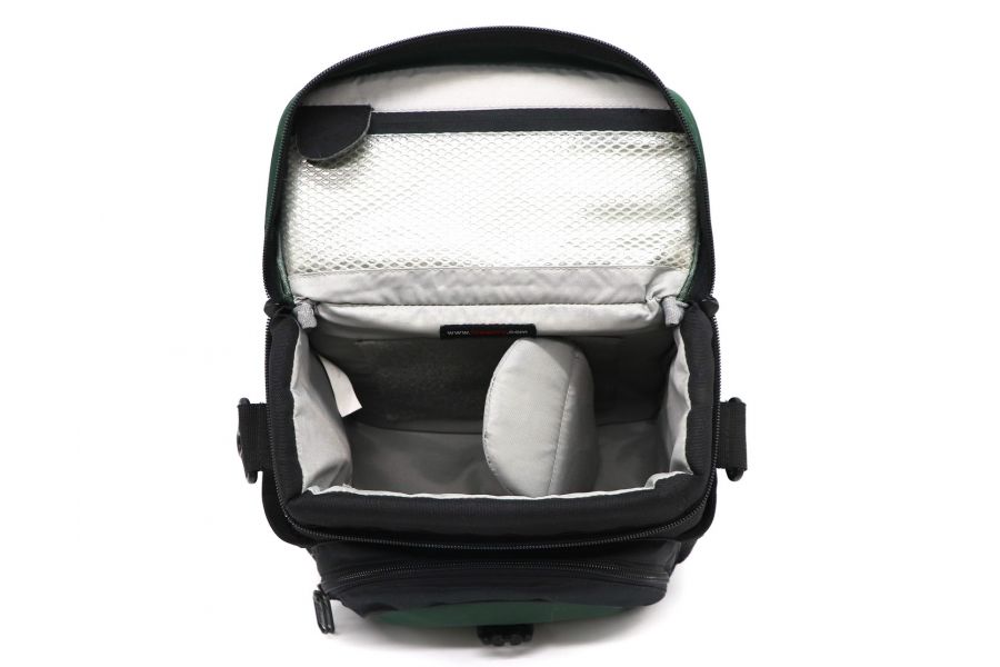 Сумка LowePro Nova 2 AW