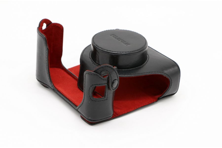 Чехол кожаный Fujifilm X100 оригинал