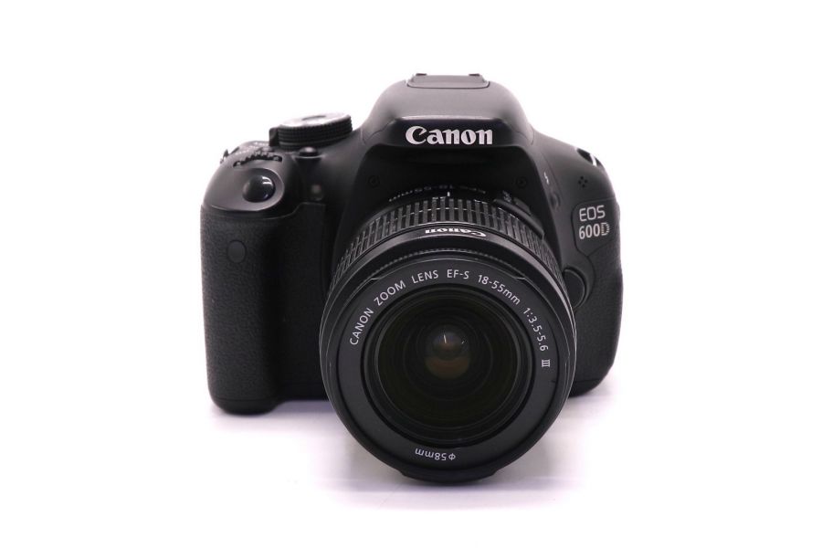 Canon EOS 600D kit (пробег 7140 кадров)