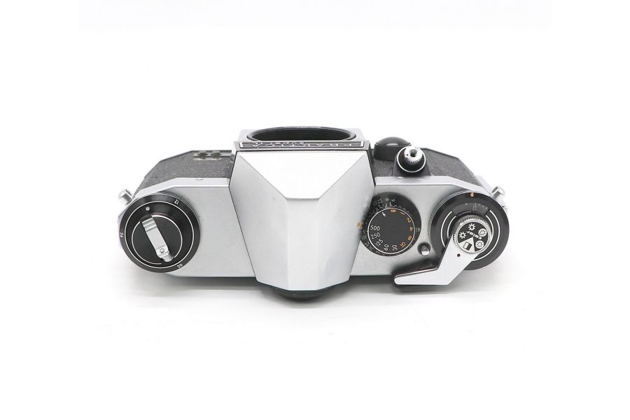 Praktica Super TL body (Germany, 1972)