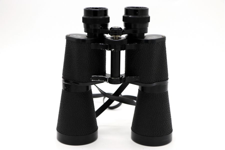 Бинокль Vergutet 10x50