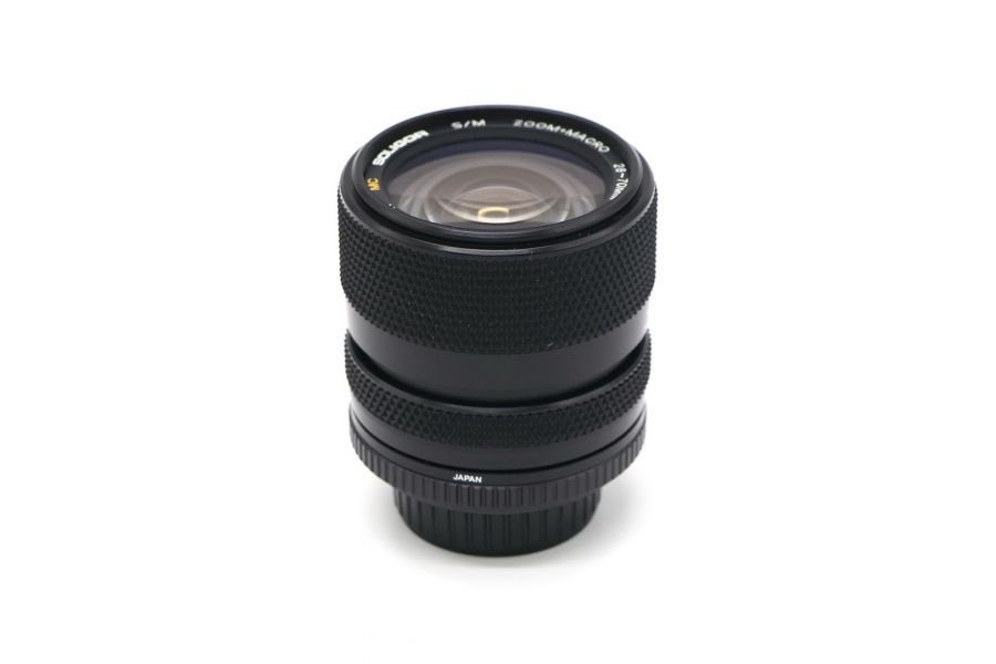 Soligor MC 28-70mm f/3.9-4.8 S/M М42 (Japan, 1980)